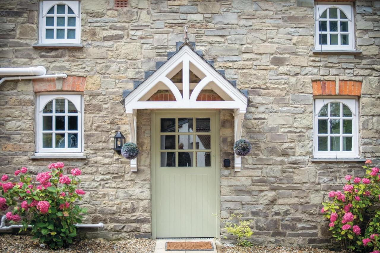 The Stables - 2 Bedroom Cottage - Princes Gate Ludchurch Exteriér fotografie