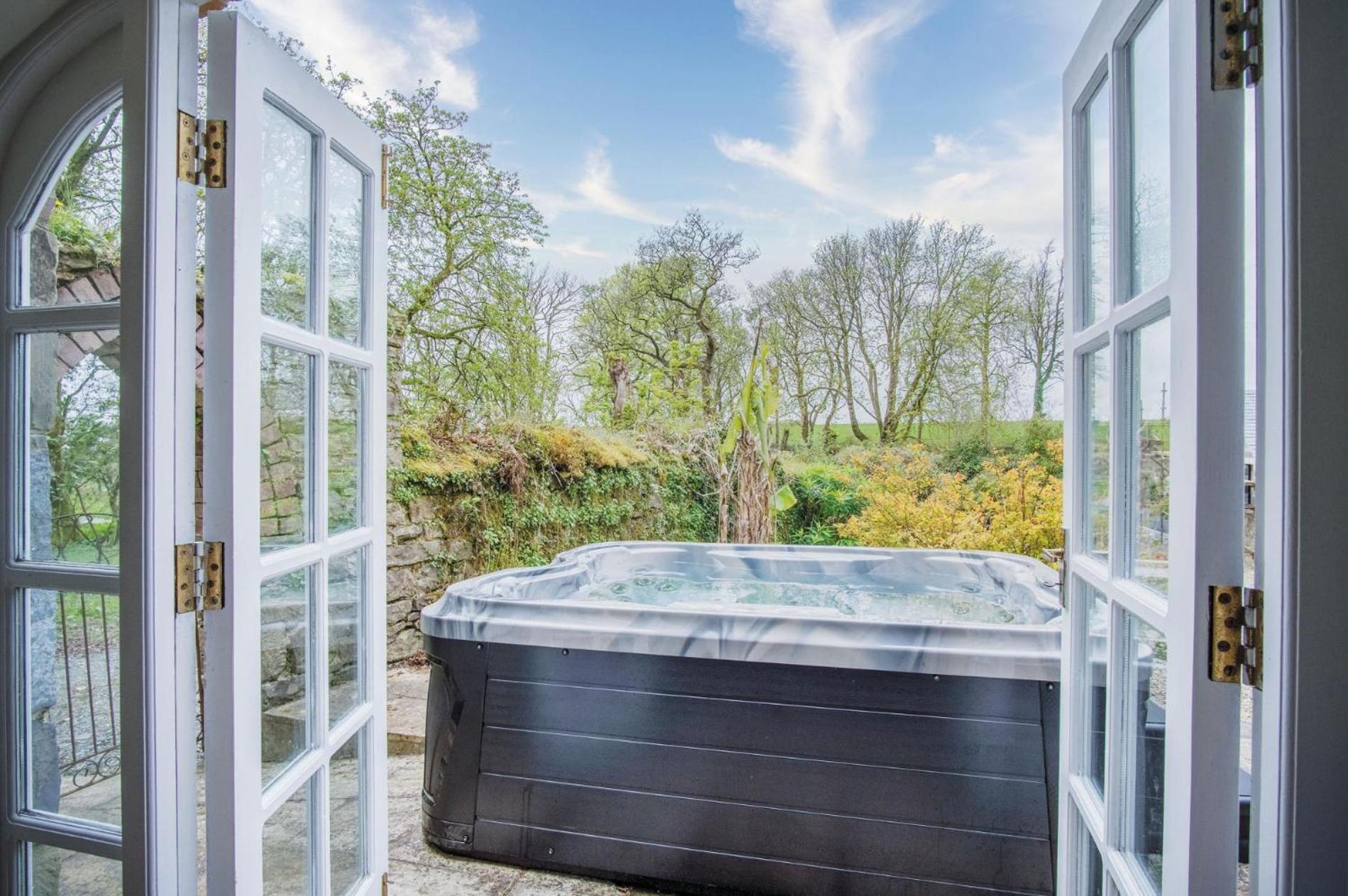 The Stables - 2 Bedroom Cottage - Princes Gate Ludchurch Exteriér fotografie
